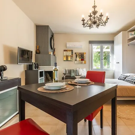 Luxi Noa Ferienhaus *